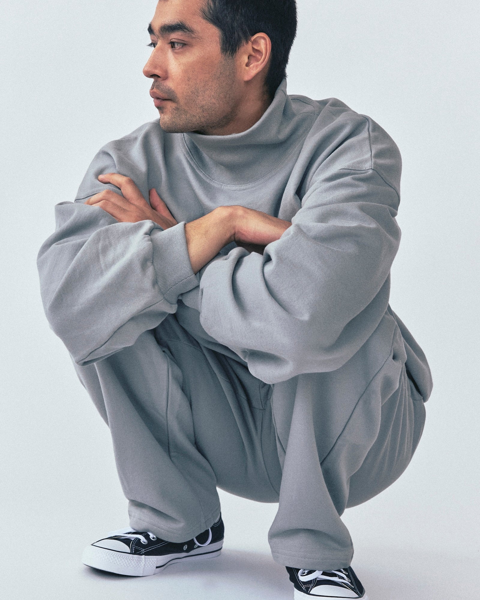 THE GREY HIGH NECK