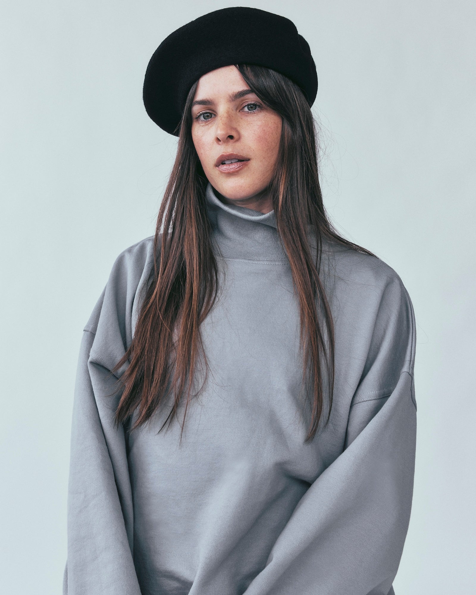 H-O-R-S-E Sport | GREY TURTLENECK SWEATSHIRT