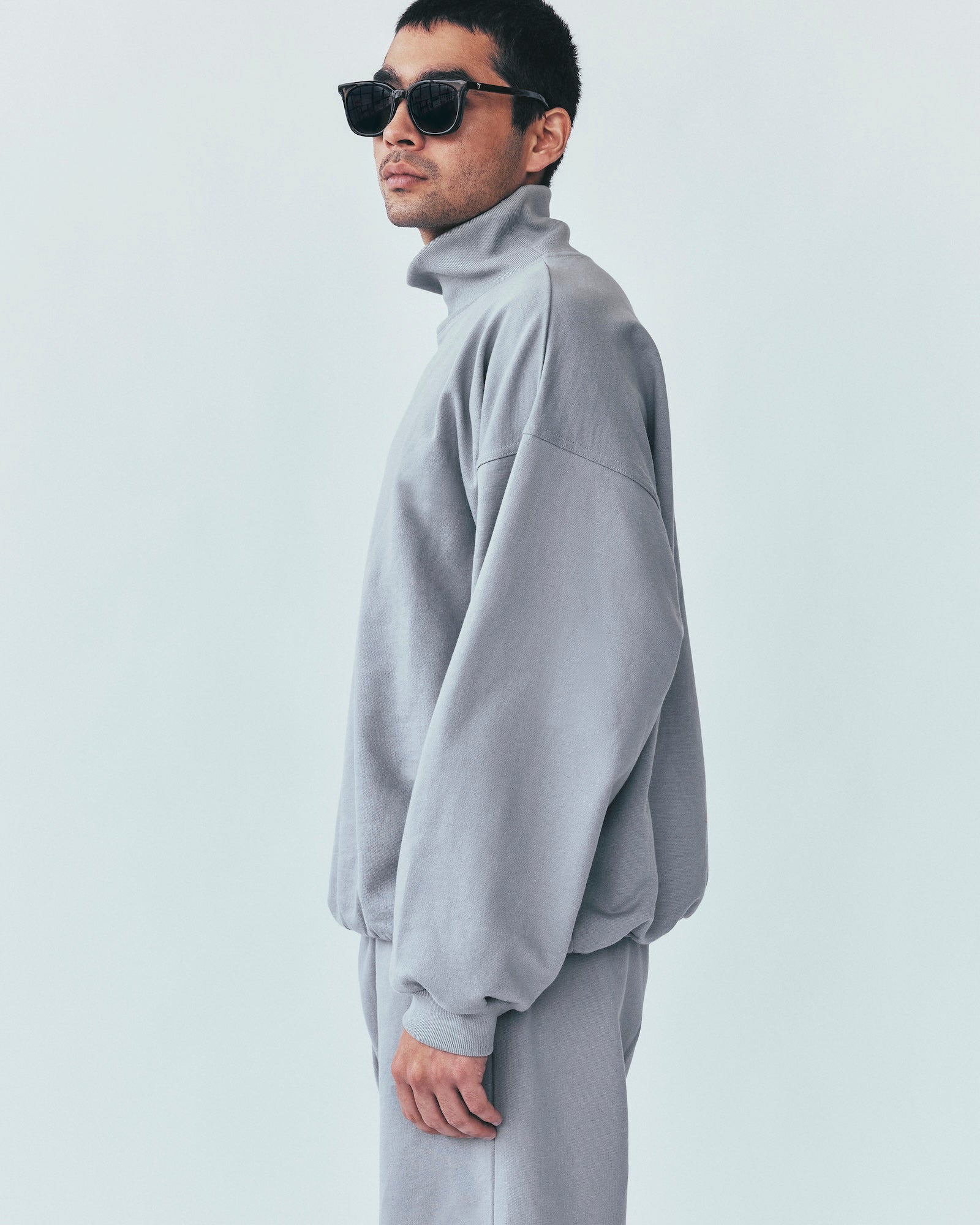 H-O-R-S-E Sport | GREY TURTLENECK SWEATSHIRT